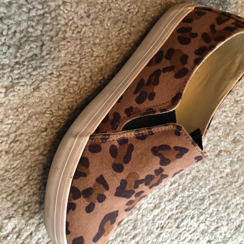 Cheetah print slides